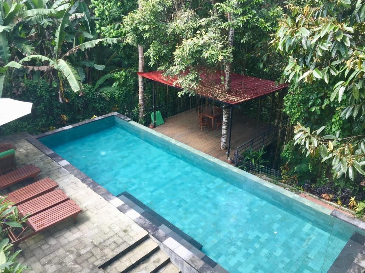 The swimming pool and outside event area at Evolve